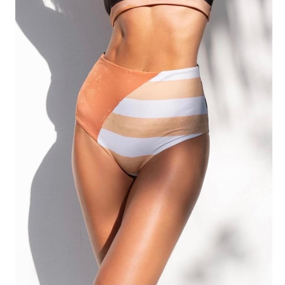 NEW Cala de la Cruz bikini bottom Ann Louise high waisted geometric unique small - Picture 3 of 8